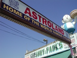 Highlight for Album: Coney Island, June 2005